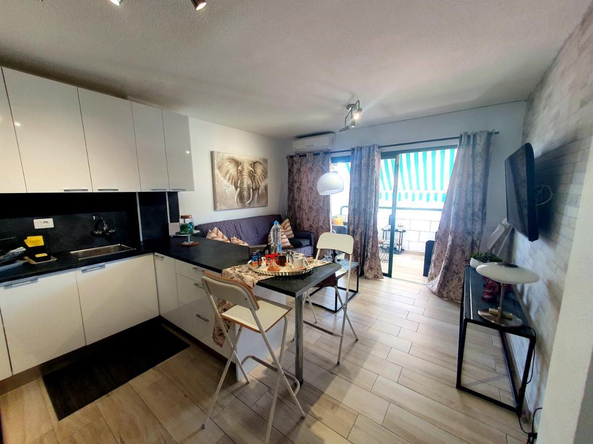 Luxury Sonnenland Apartment มาสปาโลมาส ภายนอก รูปภาพ